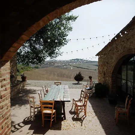 The Lazy Olive - Podere Finerri Holiday home